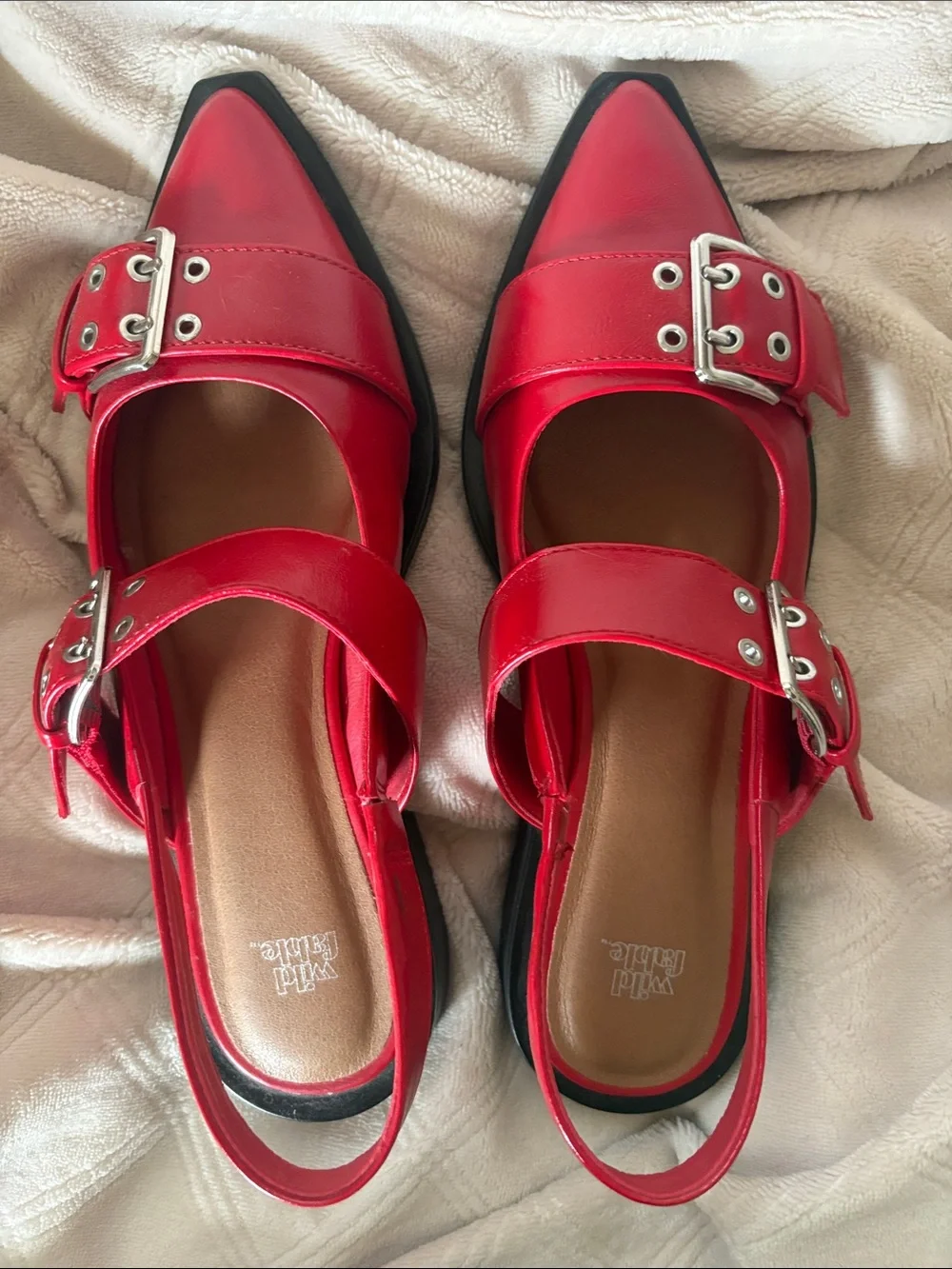 wild fable Red Pointed Buckle Flats with Slingback